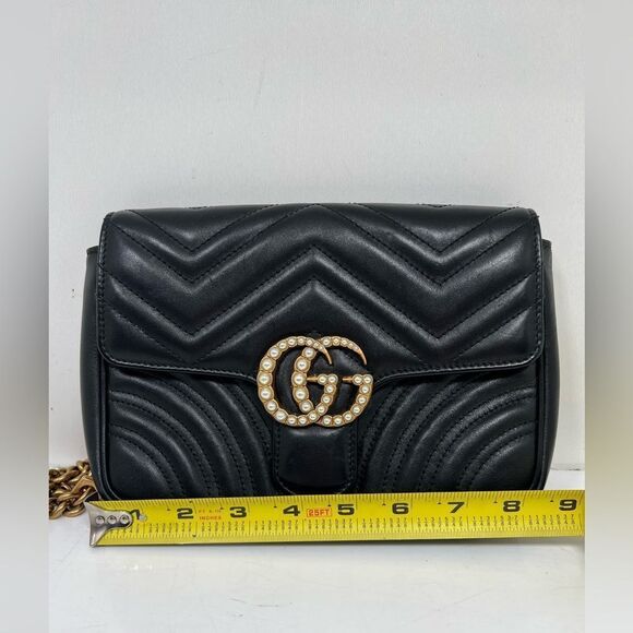 Gucci Off White Matelassé Leather GG Black Marmont Chain Belt Bag - Picture 9 of 10